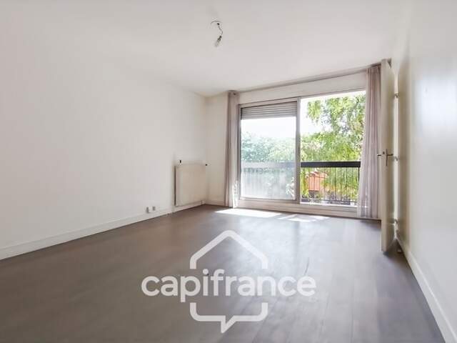 A 10 mn Centre-Ville-Proche bords de Marne- A vendre appartement 4 pièces-2 chambres-traversant- Sans vis à vis — photo du bien