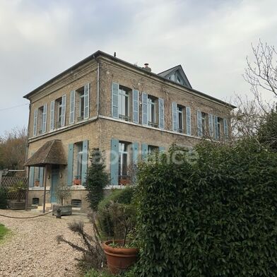 Appartement 4 pièces 191900 €