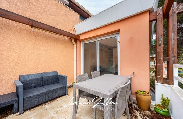 DEPT VAR - LE LAVANDOU Cavalière – Studio 26m² 4 couchages avec terrasse de 11m² plein Sud au calme, parking et plage à pied — photo 5