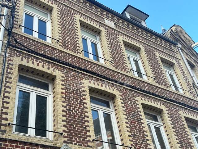 Immeuble de Rapport – 8 pièces — photo du bien