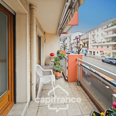 Appartement 3 pièces 226000 €