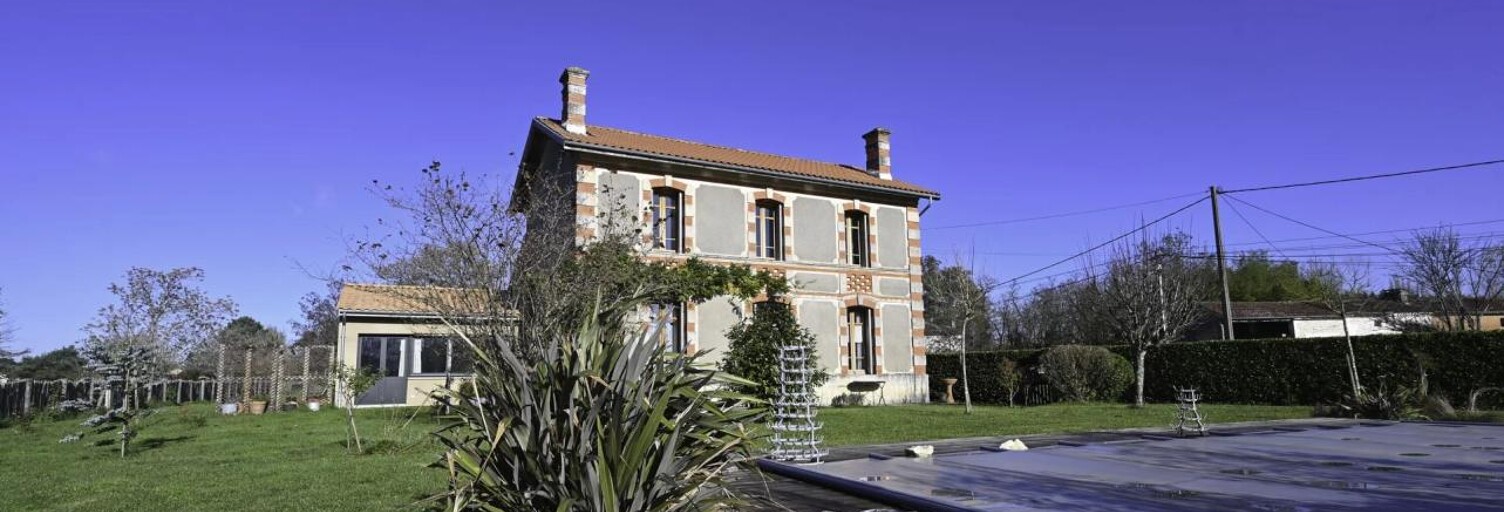 Maison 7 Pièces 144 m² à vendre à Saint-Girons-d'Aiguevives (33920)