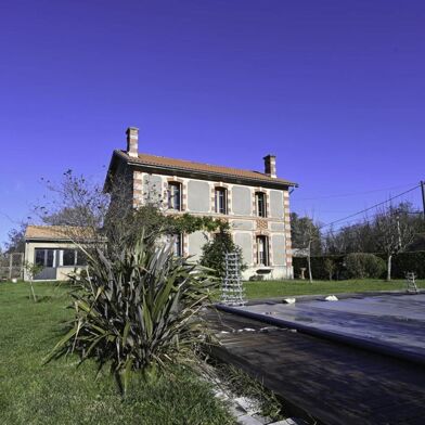 Maison 7 pièces 299000 €