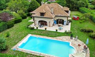 Maison 7 Pièces 230 m² à vendre à Nernier (74140)