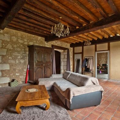 Maison 7 pièces 230050 €