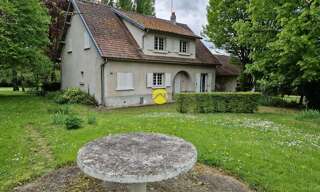 Maison 10 Pièces 180 m² à vendre à La Guerche-sur-l'Aubois (18150)