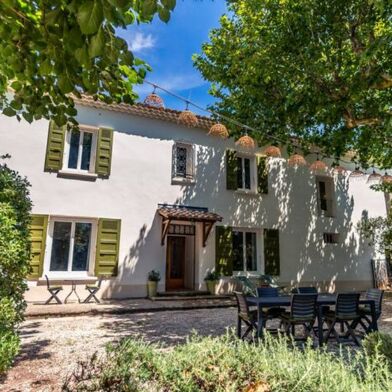 Appartement 2 pièces 720 €