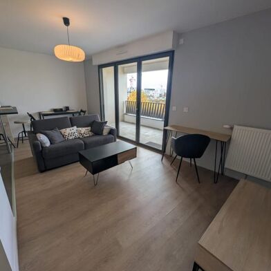Appartement 2 pièces 945 €