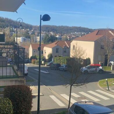 Appartement 3 pièces 1300 €