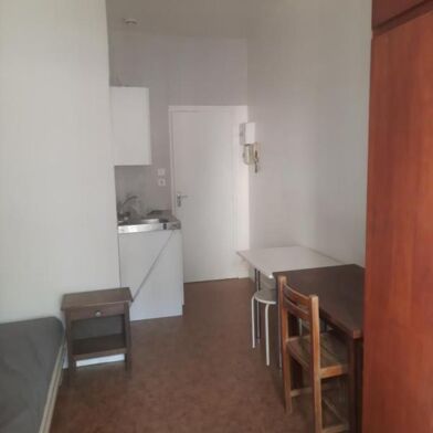 Appartement 1 pièces 420 €