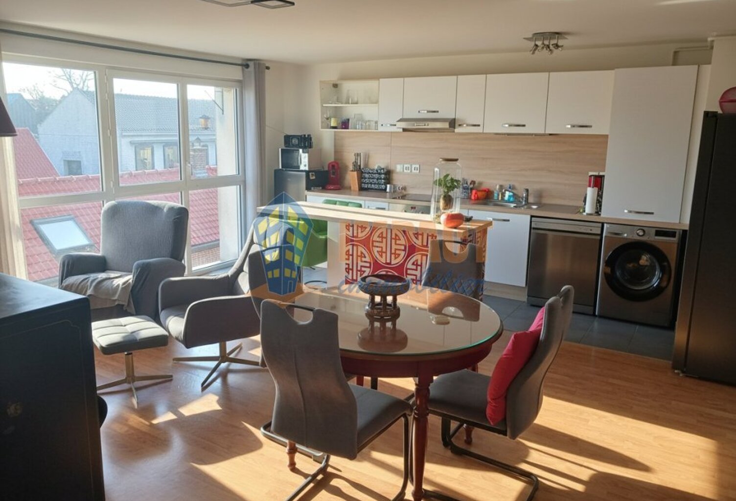 Investissement de qualité en plein centre de Templemars ! — photo 1