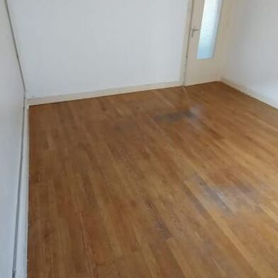 Appartement 3 pièces 715 €