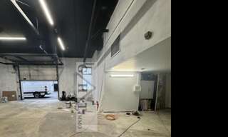 Local industriel  505 m² à louer à Ivry-sur-Seine (94200)