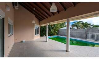 Maison 5 Pièces 140 m² à louer à Le Gosier (97190)