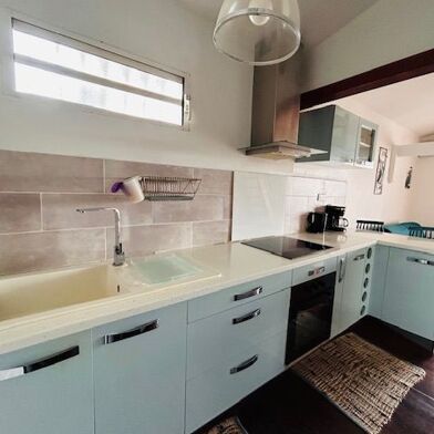 Appartement 2 pièces 1200 €