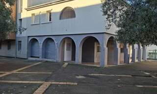 Commerce   m² à louer à Marseille (13000)