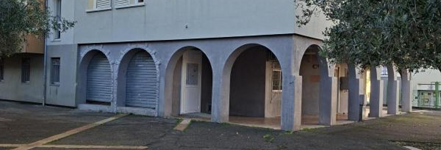 Commerce   m² à louer à Marseille (13000)