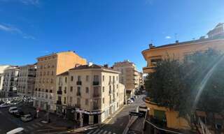 Appartement 2 Pièces 53 m² à louer à Toulon (83200)