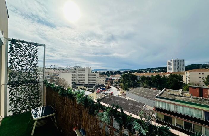 Appartement À Vendre T3 76m2+ Balcon+ Une place de parking privative en sous sol TOULON — photo 5