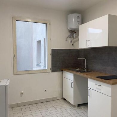 Appartement 1 pièces 450 €