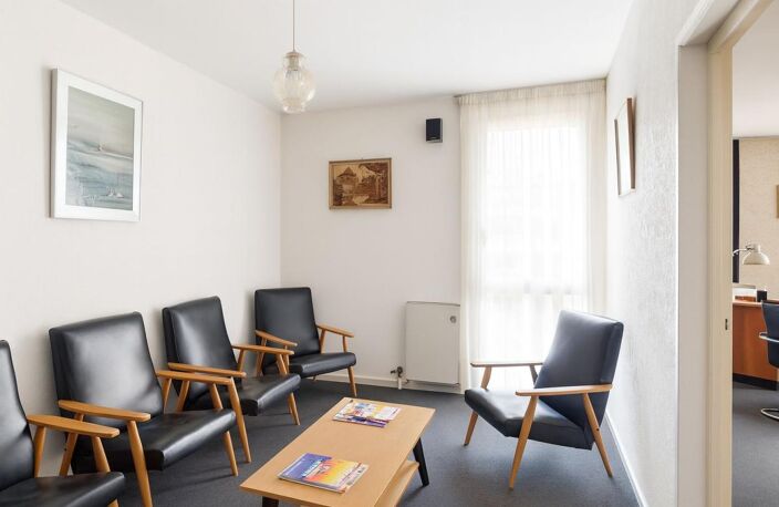 BLAGNAC - T4/5 A VENDRE AVEC ASCENSEUR, BALCON GARAGE ET CAVE — photo 4