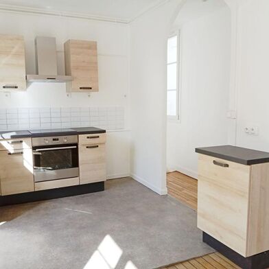 Appartement 3 pièces 692 €