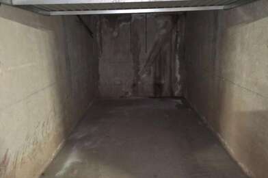Garage  27000 €
