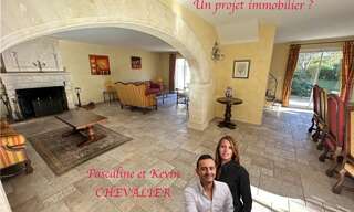 Maison 8 Pièces 300 m² à louer à Saint-Victoret (13730)