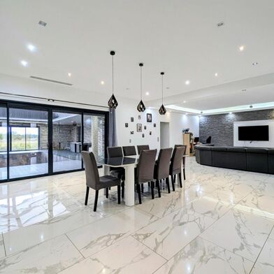 Maison 6 pièces 450000 €