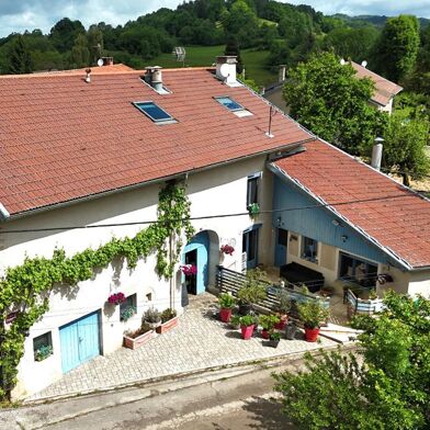 Maison 9 pièces 268000 €