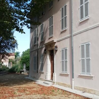 Maison 14 pièces 1250000 €