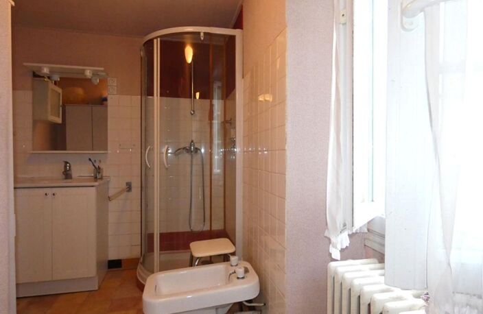 Maison 122 m2 habitables / 2 granges / étable / terrain 3316m² — photo 3