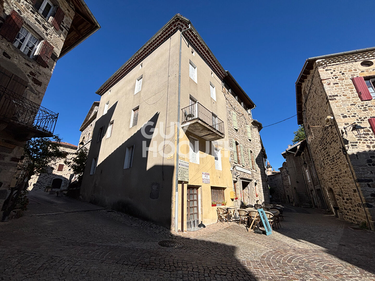 Immeuble  T10 à vendre Thueyts 07330