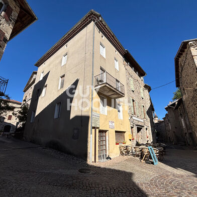 Immeuble  180000 €