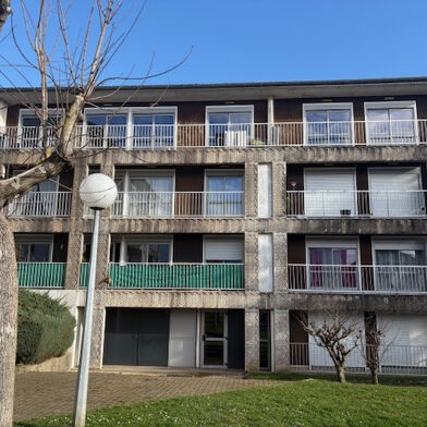 Appartement 4 pièces 607 €