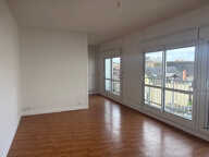 Leasing Appartement 4  pièces 80 m² La Châtre — photo 2