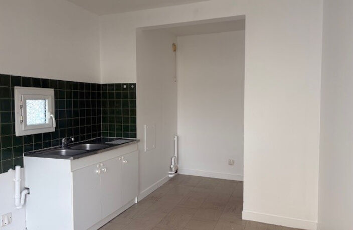 Leasing Appartement 4  pièces 80 m² La Châtre — photo 5