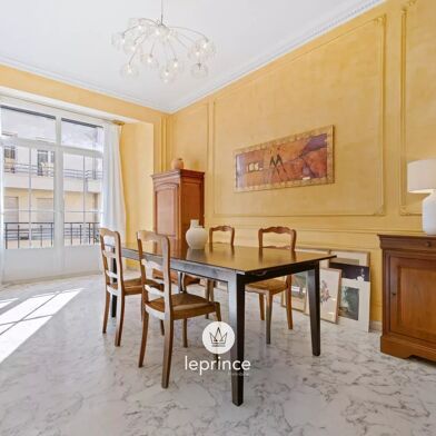 Appartement 4 pièces 935000 €