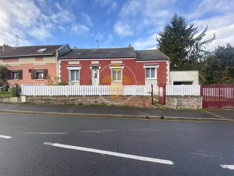 Maison semi-mitoyenne secteur Charmes — photo 1