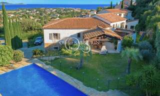 Maison 7 Pièces 250 m² à vendre à Fréjus (83370)