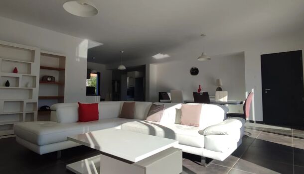 Villa / Maison 5 pièces  à vendre Londe-les-Maures (La) 83250