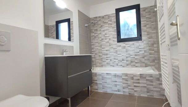 Villa / Maison 5 pièces  à vendre Londe-les-Maures (La) 83250