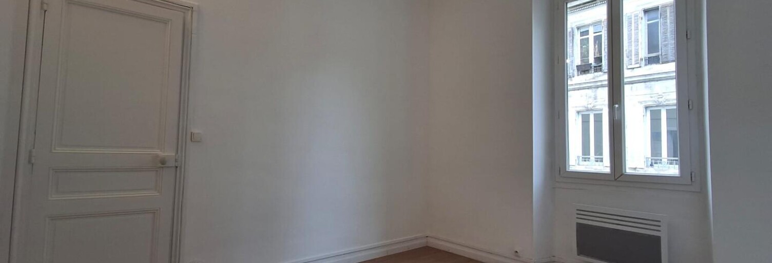 Appartement 2 Pièces 33 m² à louer à Marseille 5 (13005)