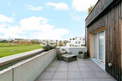 Appartement  340800 €