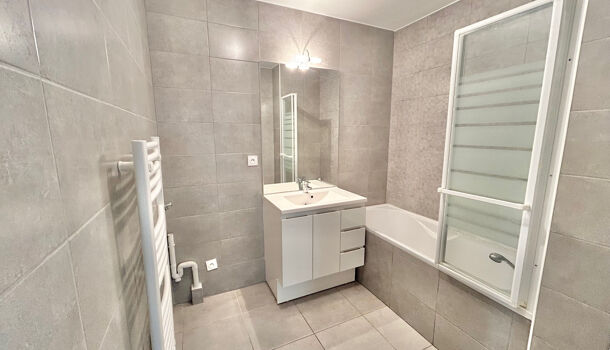 Appartement 3 pièces  à vendre Fréjus 83600