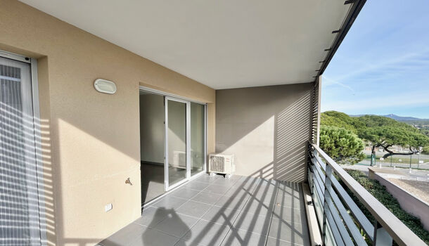 Appartement 3 pièces  à vendre Fréjus 83600