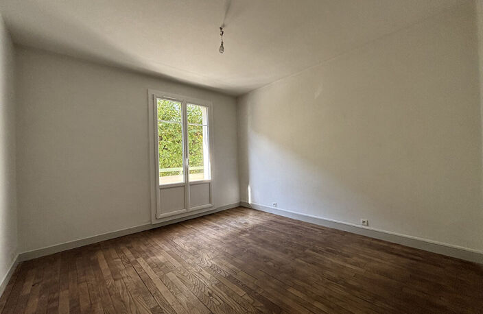 Appartement T3 - 70 m² - proche Gare - Garage — photo 3