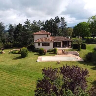 Maison 5 pièces 670000 €