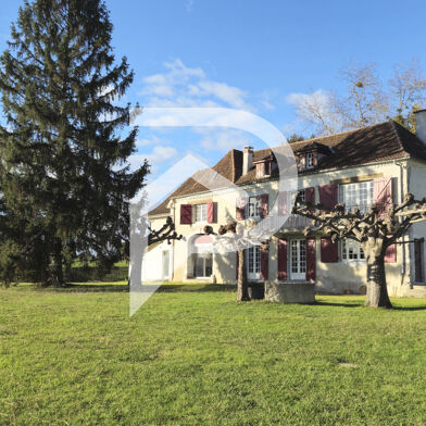 Maison 10 pièces 465000 €