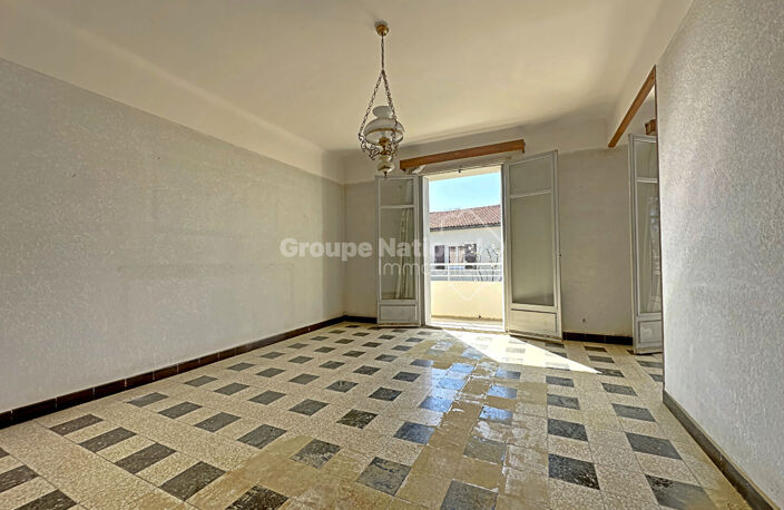 A vendre Arles Monplaisir Appartement T4 avec grand balcon et place de parking — photo 5